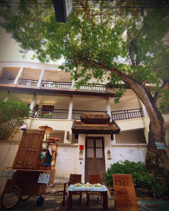 Old City Hostel | La Maison Verte Hostel