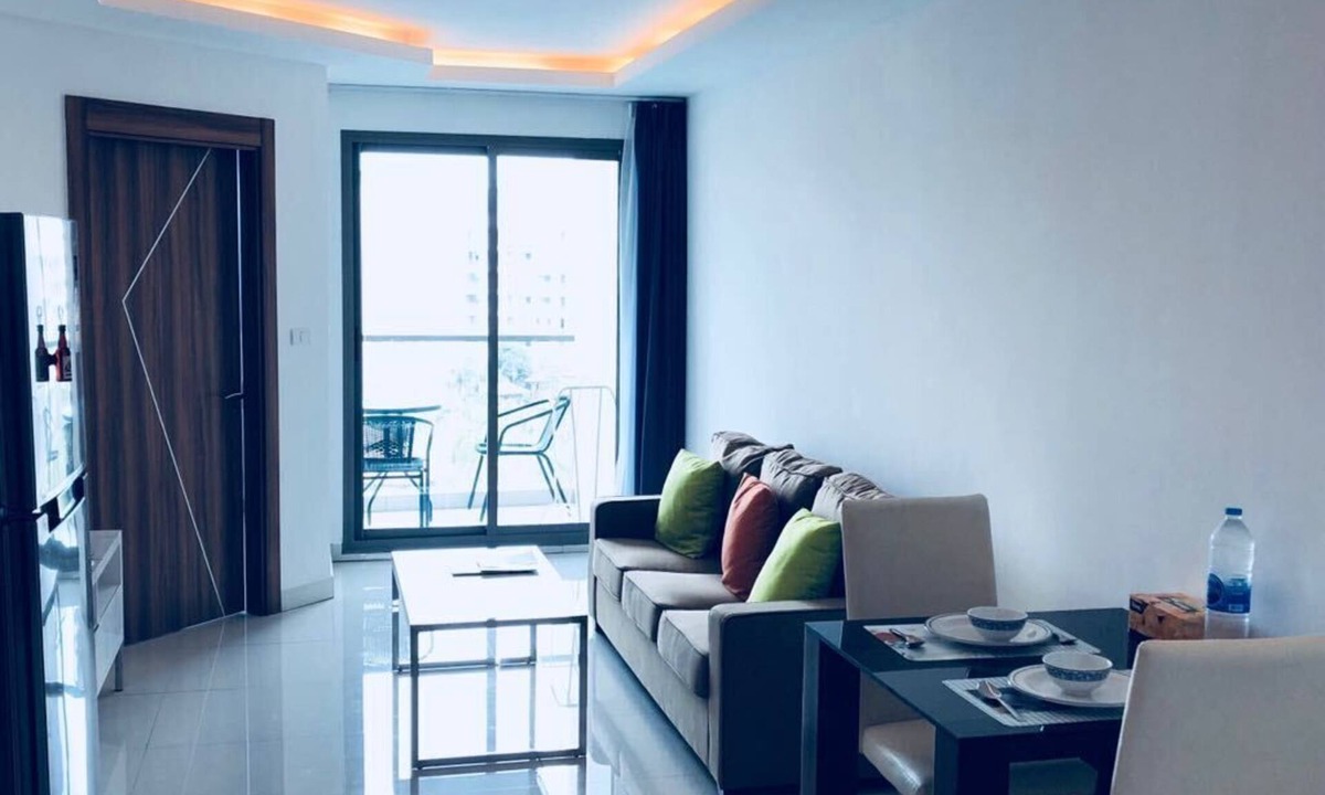 South Pattaya Apartment | Laguna Beach Resort 3 Maldives (1 BHK Pool Facing Suit)