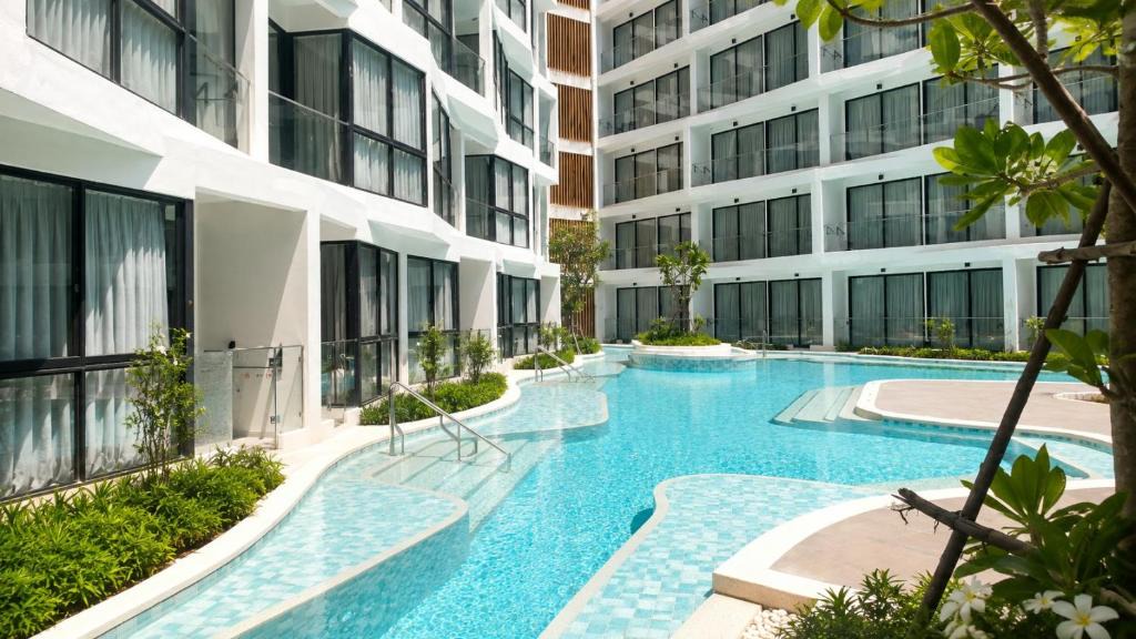 Choeng Thale Apartment | Laya Suites and Residences