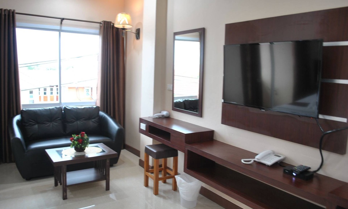 Phitsanulok Hotel | Le Parc Wangnang