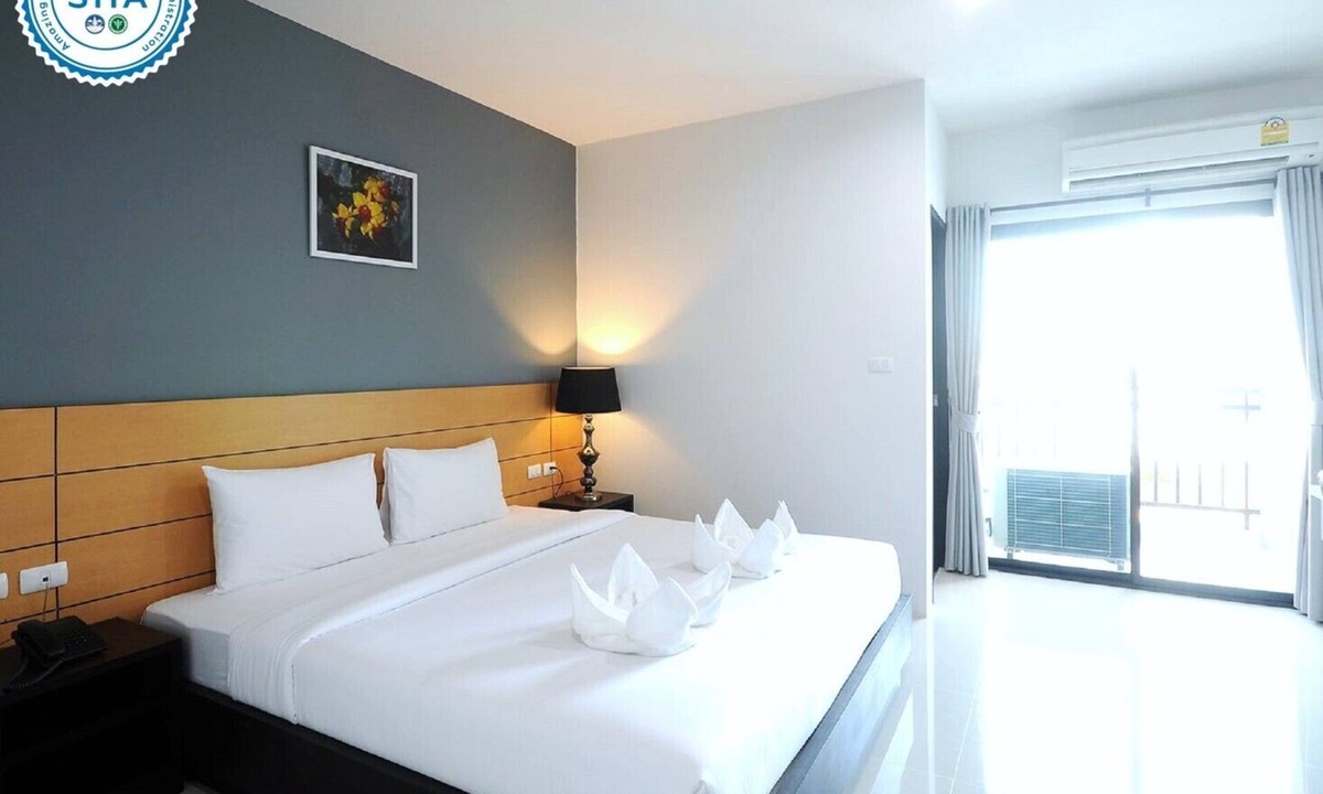 Makham Tia Hotel | Lee Hotel