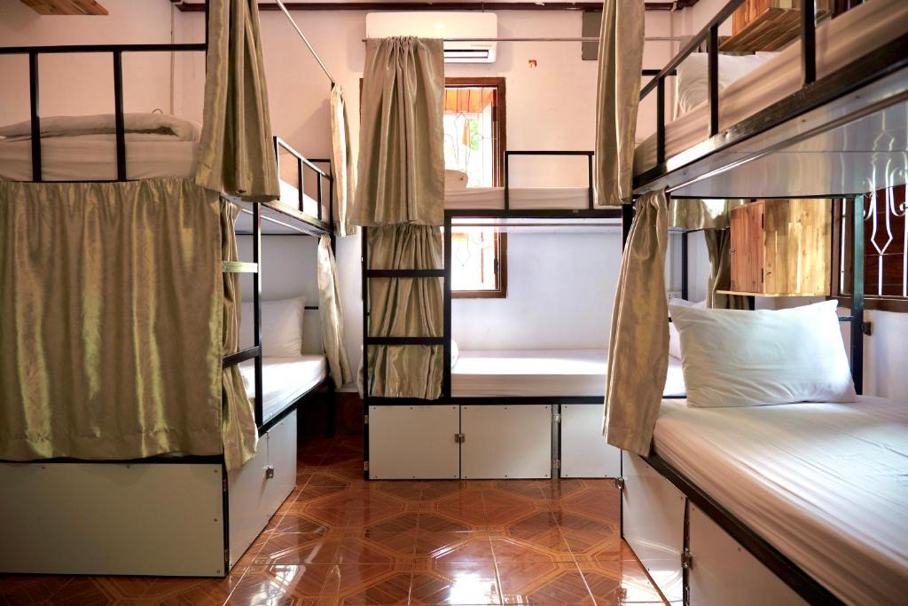 Luang Prabang Hostel | Luang Prabang Mountain View Hostel