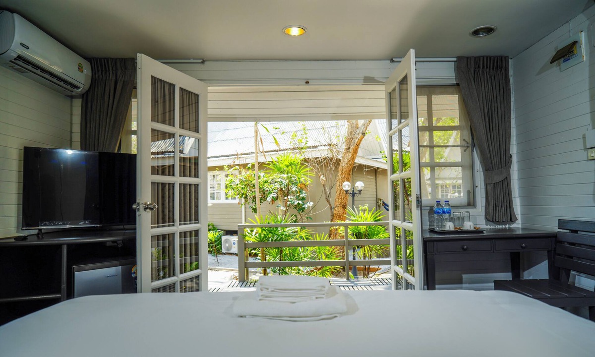 Khao Takiab Hotel | Luna Hut Resort Hua Hin