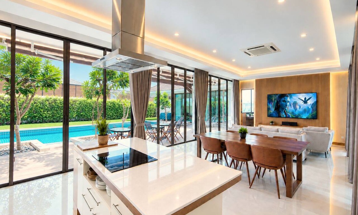Nong Kae Villa | Luxurious 3-Bedroom Private Pool Villa with Billiard only 10 Mins to Sea & Malls