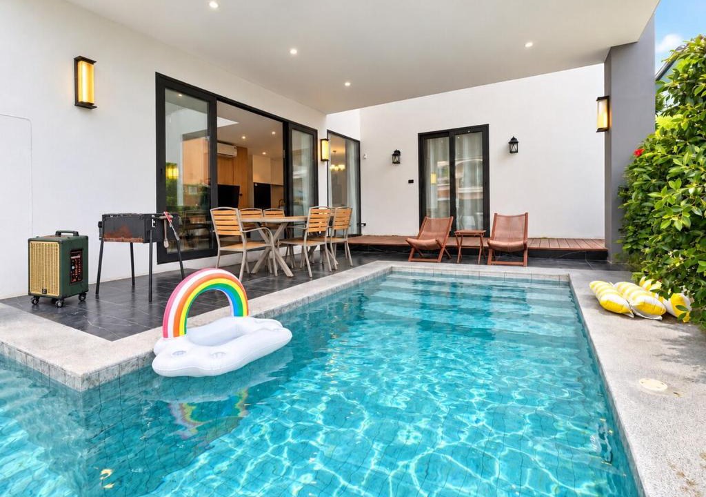 South Pattaya Villa | Luxury 5BR Pool Villa KTV&BBQ Near Walking Street