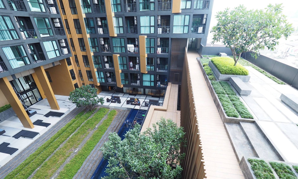 Talat Yai House | Luxury One Bedroom with Infinity pool in Phuket Town