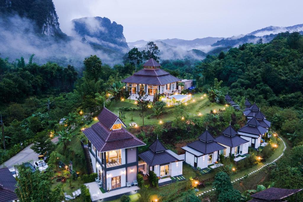 Khlong Sok Cabin | Magical Mountain View Resort