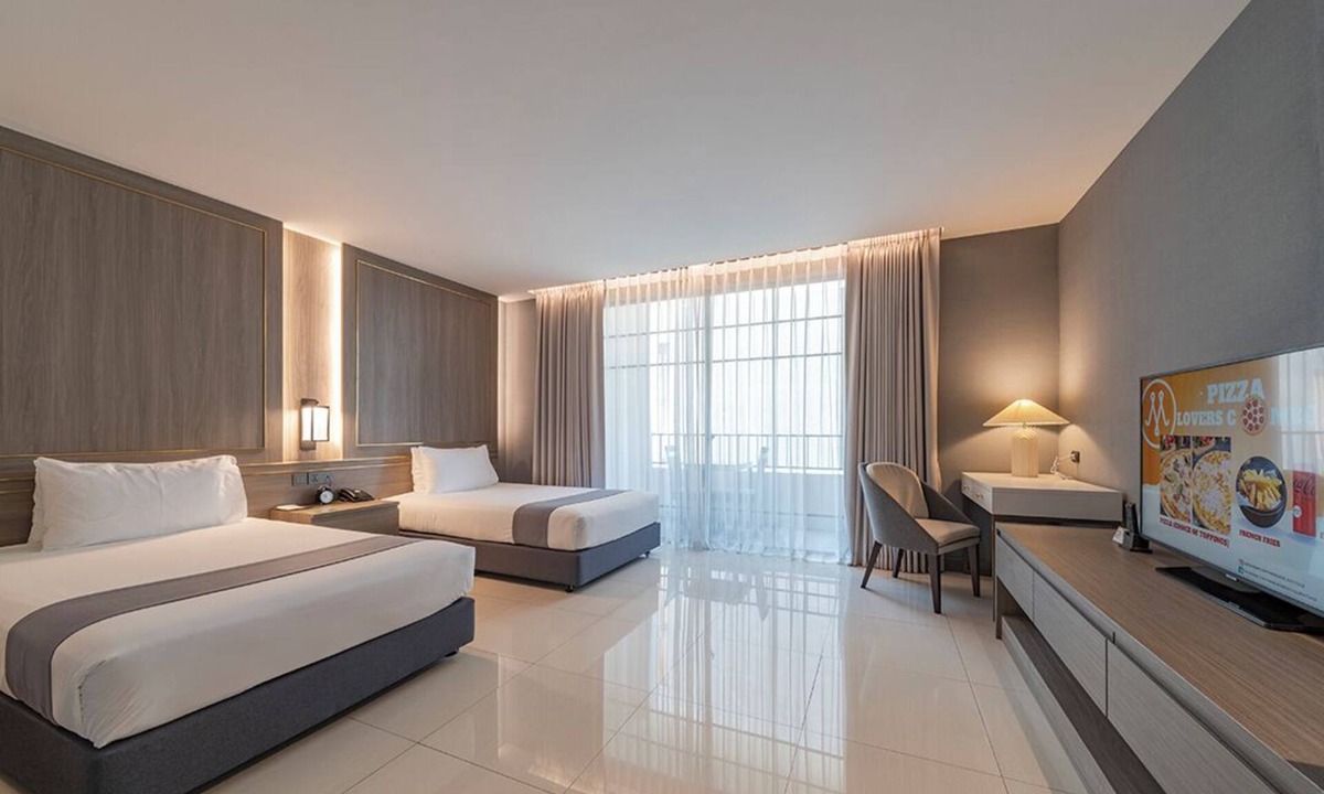 North Pattaya Hotel | Mandarin Eastville, Pattaya