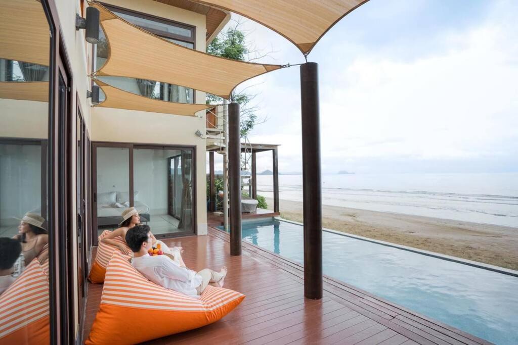 Sam Roi Yot House | Marine Stay Pool Villa 300yod ปราณบุรี-สามร้อยยอด บ้านพักติดทะเล พูลวิลล่าติดทะเล