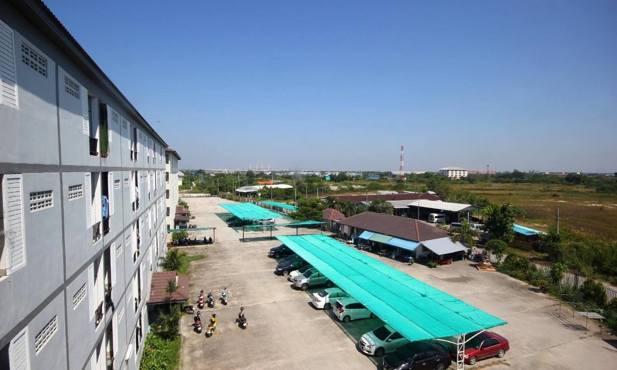 Phan Thong Hotel | Matini Amata
