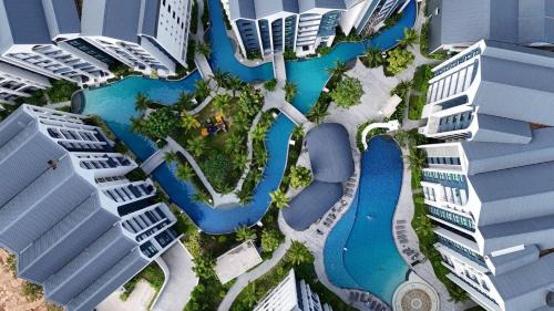 Sa Khu Apartment | Modern 1 & 2 Bedroom Apartments Naiyang Phuket by Mango Family