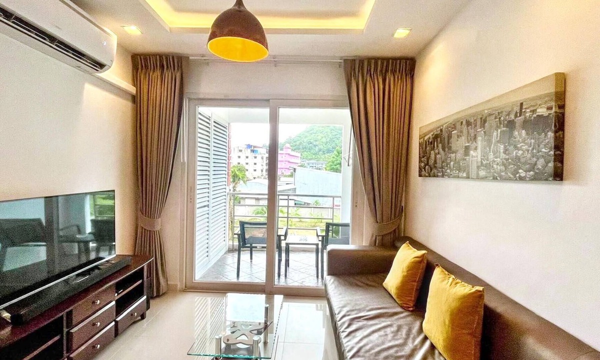 Patong Apartment | Modern 1-Bedroom Retreat with Pool Access in Patong