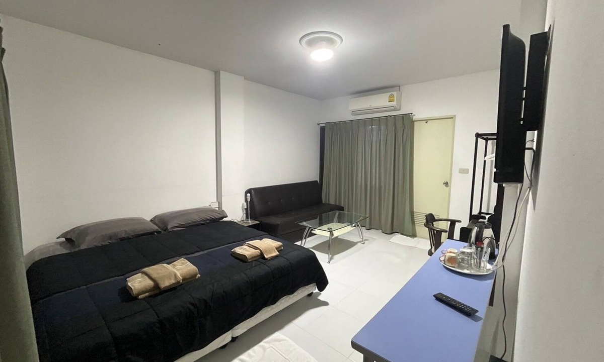Lop Buri Hotel | Morning Home