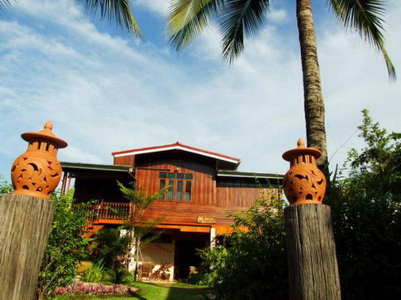 Thani House | Motel ∙ 8 guests
