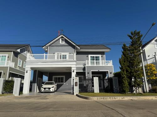 Chum Het House | MotoGP 15Min Private 3BR Home City Gated Community