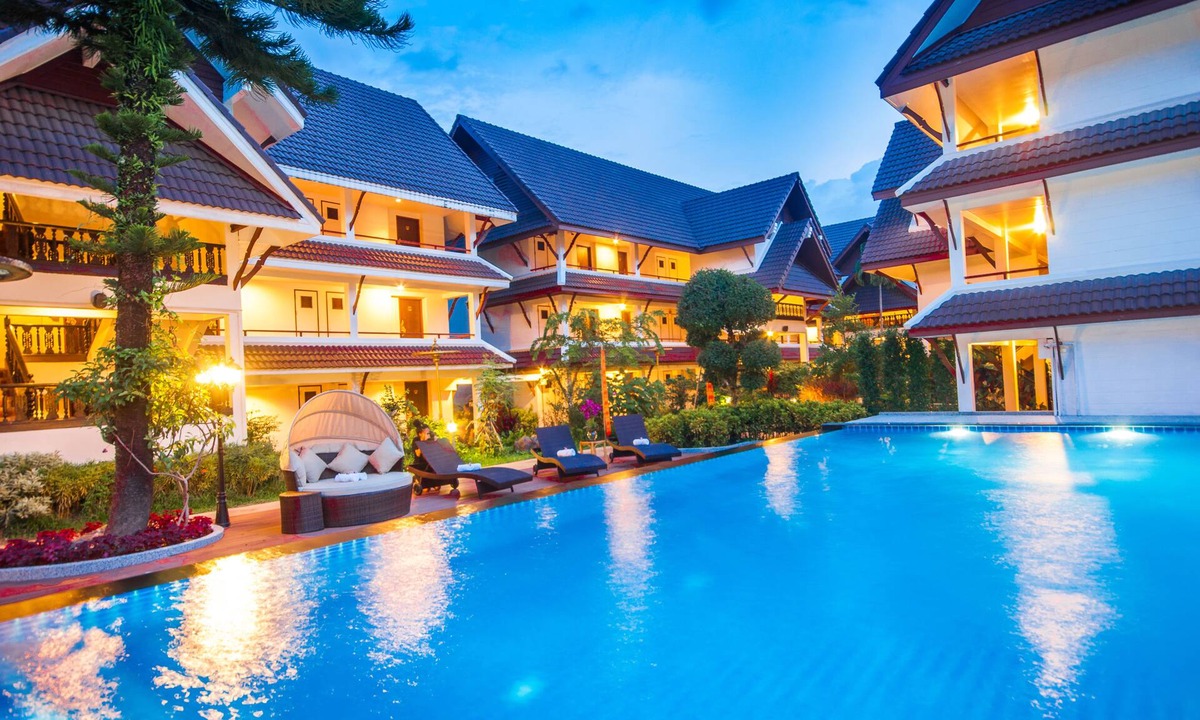 Wieng Hotel | Nak Nakara Hotel