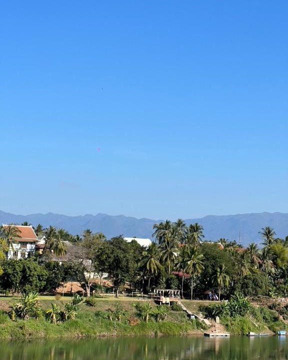 Luang Prabang Hotel | Namkhan Riverview Aphay