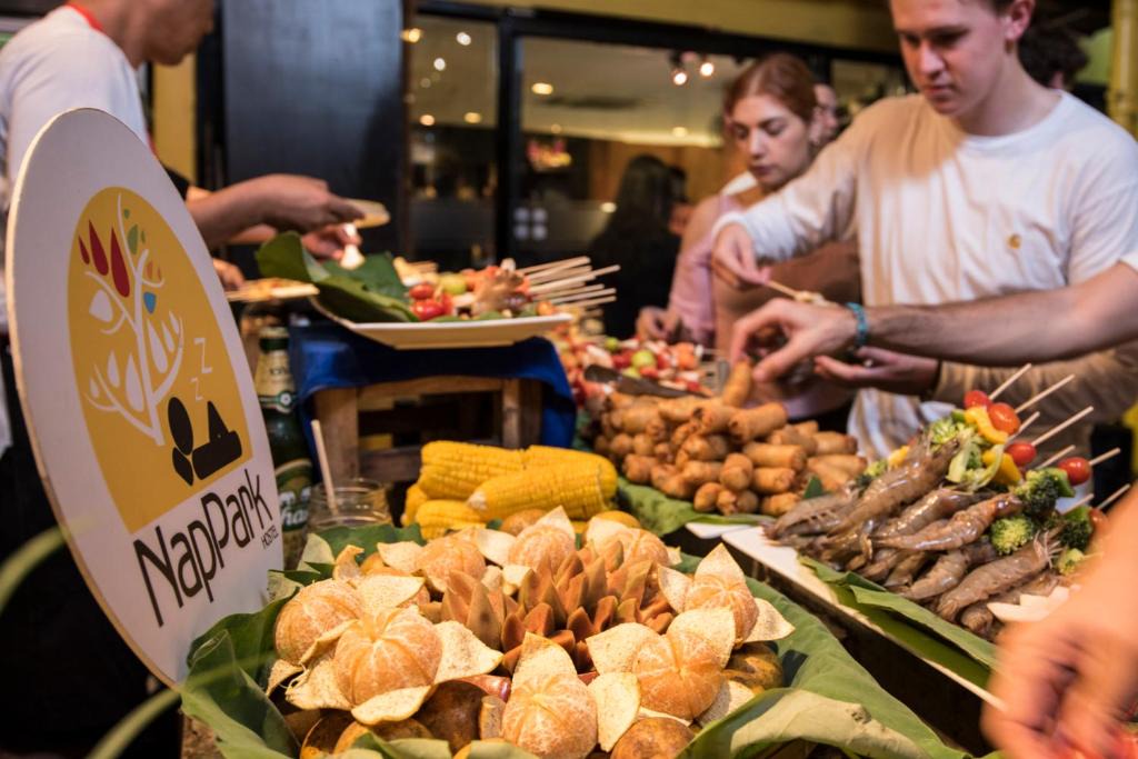 Talat Yot Hostel | Nappark Hostel @Khao San