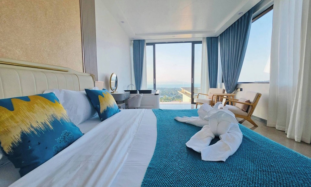 Bophut Hills Villa | Ocean Skyline Tiger Villa Luxury