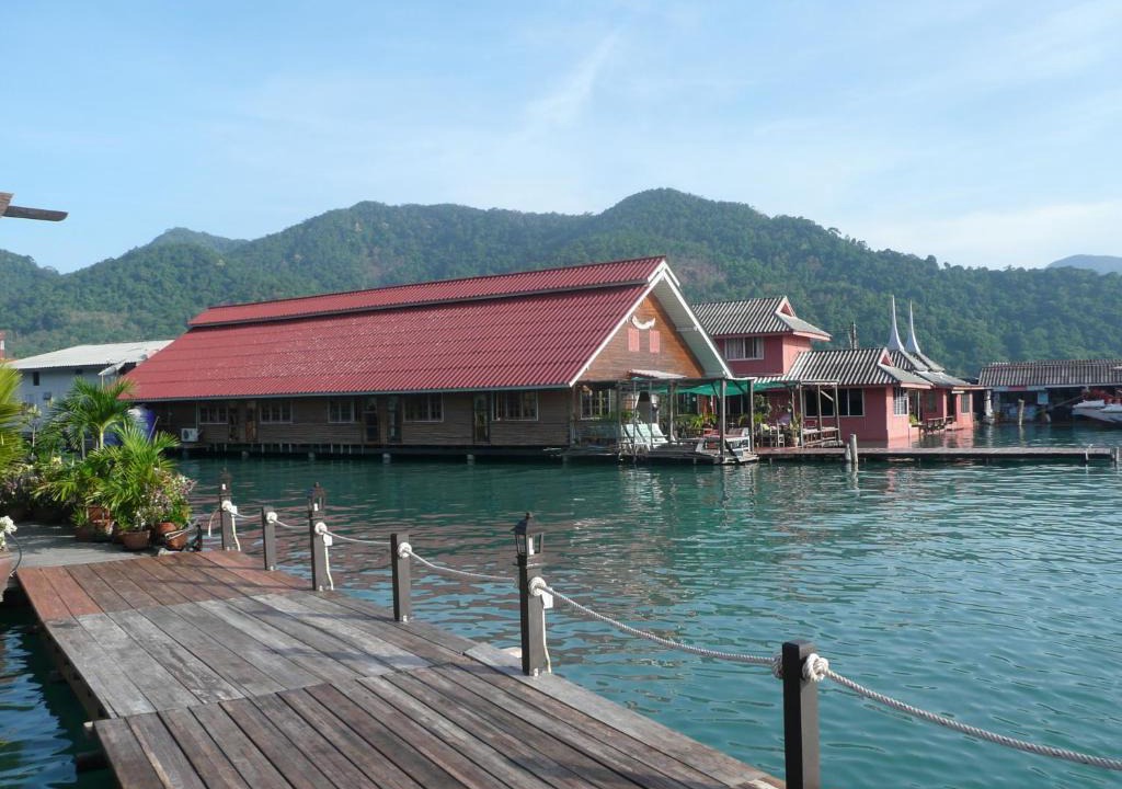 Bang Bao Bay House | Oceanblue Guesthouse
