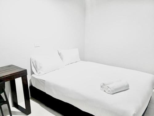 Wat Bowon Niwet Apartment | Oh My Nap Khaosan Road - ถนนข้าวสาร