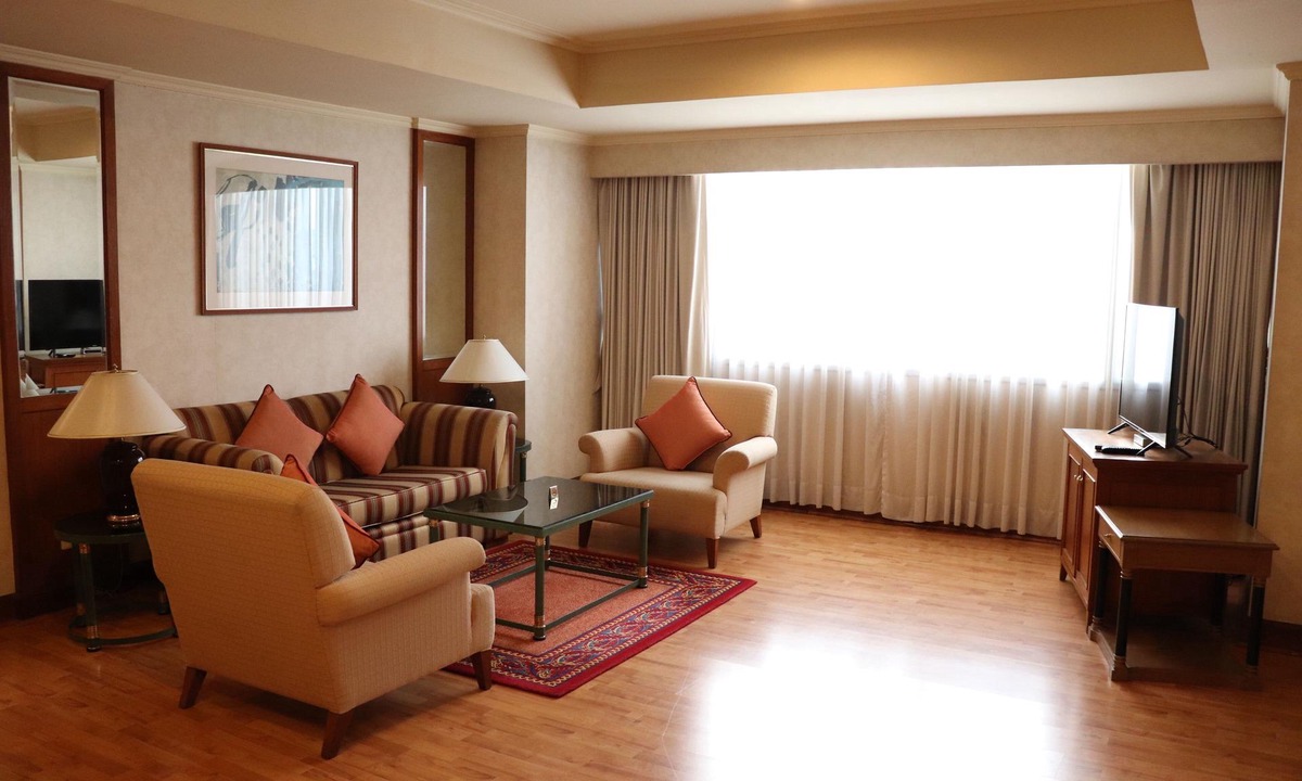Bangkok Central Business District Apartment | One Bedroom Grand Suite Apartment in the city center (G11)