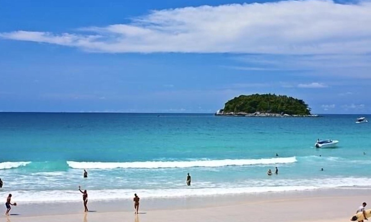 Kata Apartment | Only 100 meters from the beach!