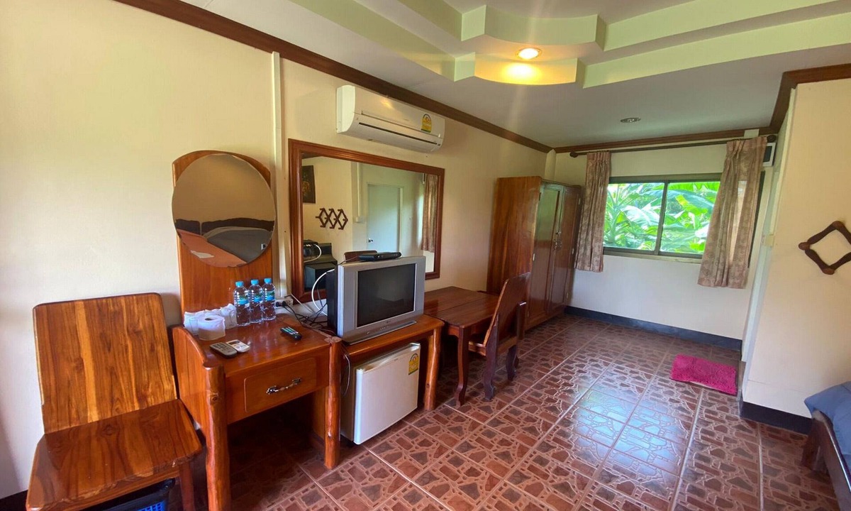 Sai Yok Hotel | OYO 75380 Bannoichynum Resort Kanchanaburi