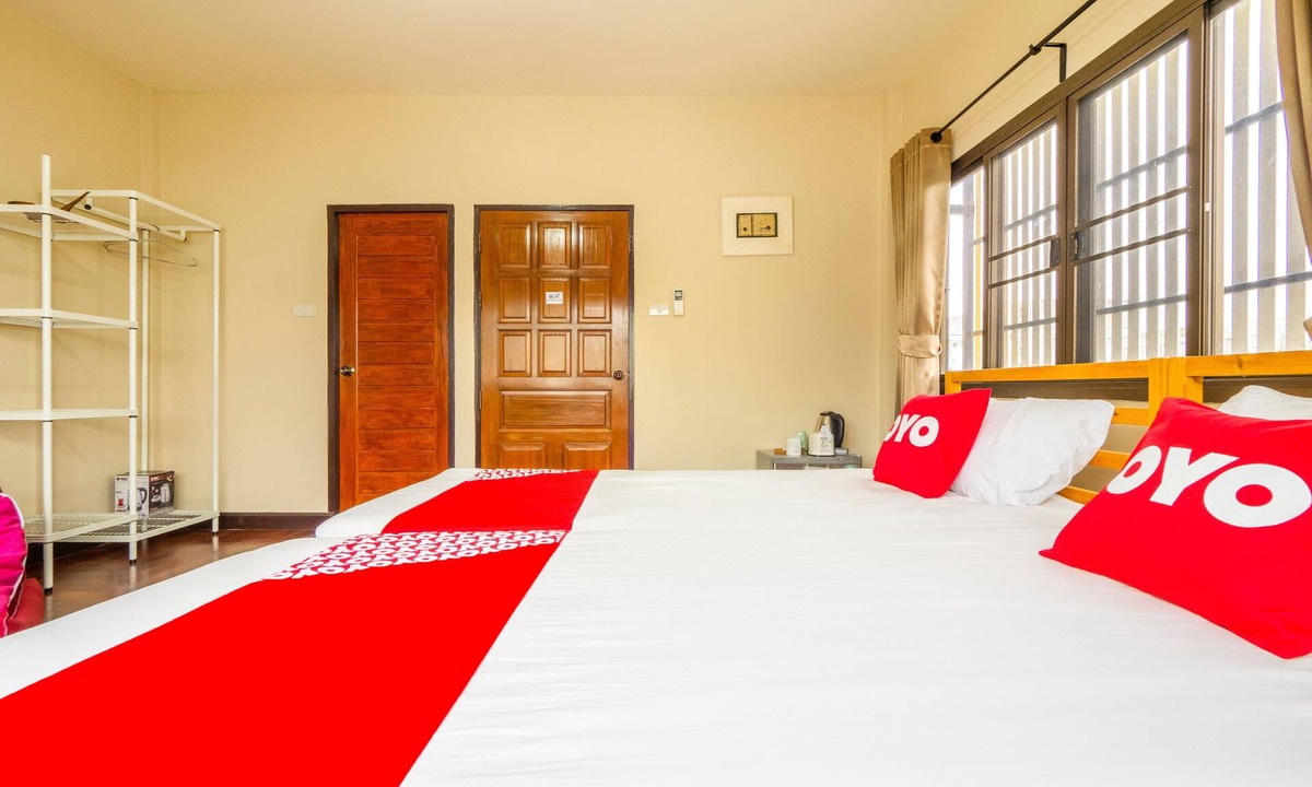 Anusawari Hotel | OYO 941 Chom's House at Sapanmai