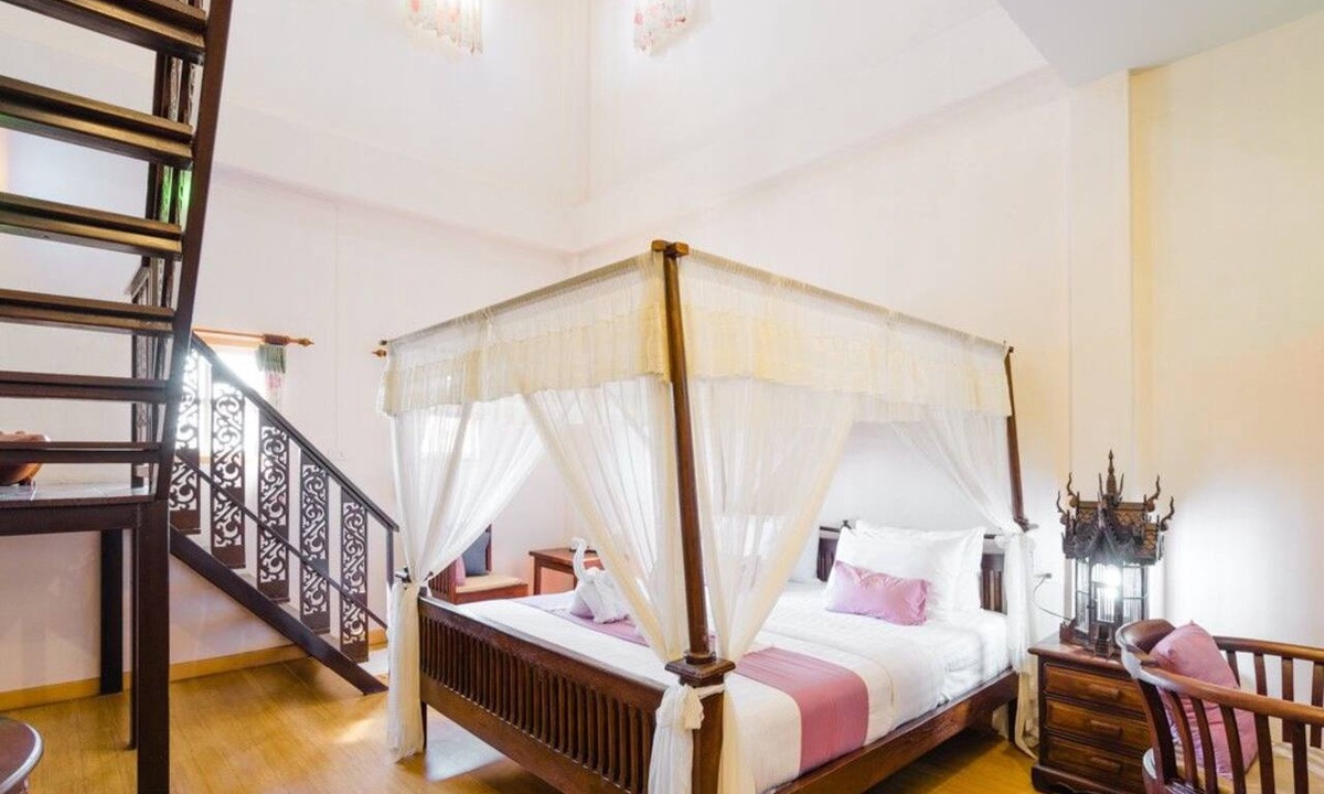 Kamphaeng Phet Hotel | P Paradise Hotel