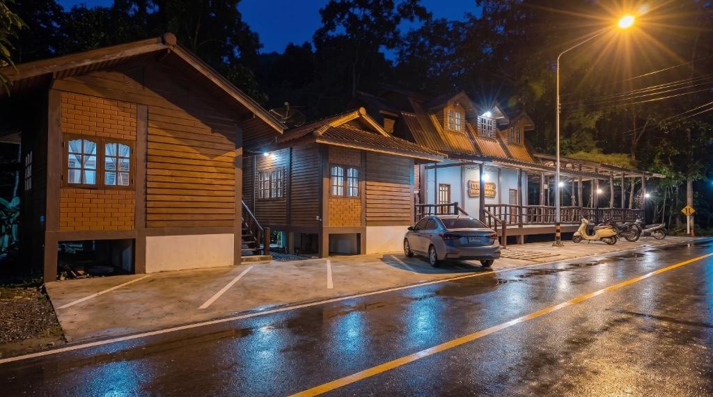 Doi Saket Resort | Paipaknak Riverside Resort ไปปากนัก ริเวอร์ไซด์ รีสอร์ท