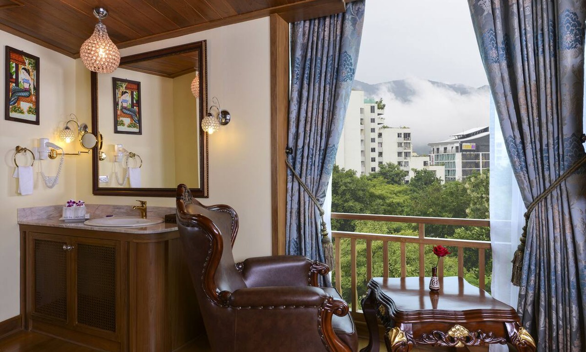 Nimman Hotel | Peak Nimman Prestige Hotel