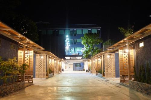 Cha-am Hotel | Phattrasom Villa