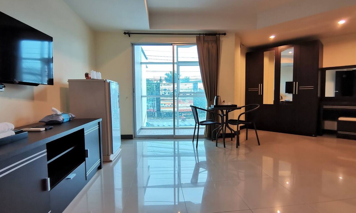 Talat Nuea Hotel | Phupara Place