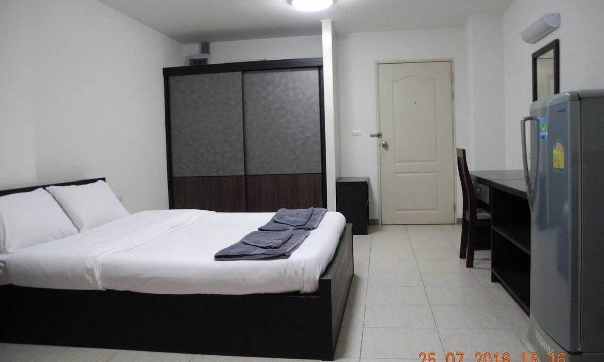 Chom Phon Hotel | PMTK Residence