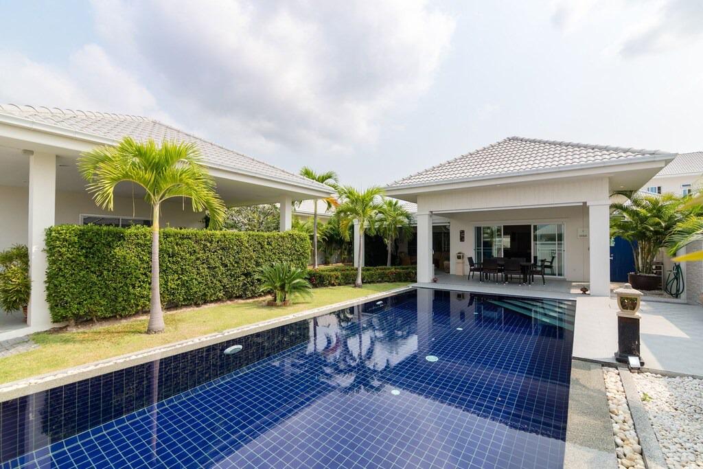 Ban Nong Sadao Villa | Pool Villa 3 Bedrooms (L67) in Hua Hin