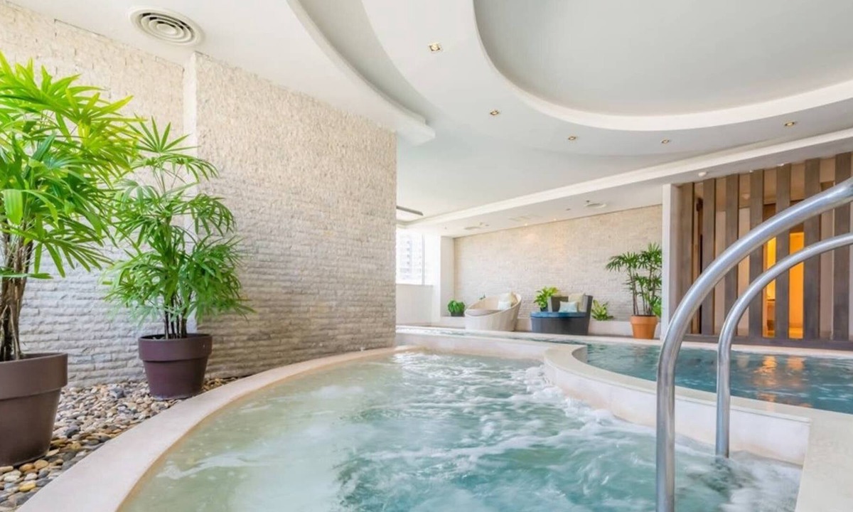 Phra Khanong Nuea Condo | Premium Suite near BTS Phrakhanong住宅套房 U8