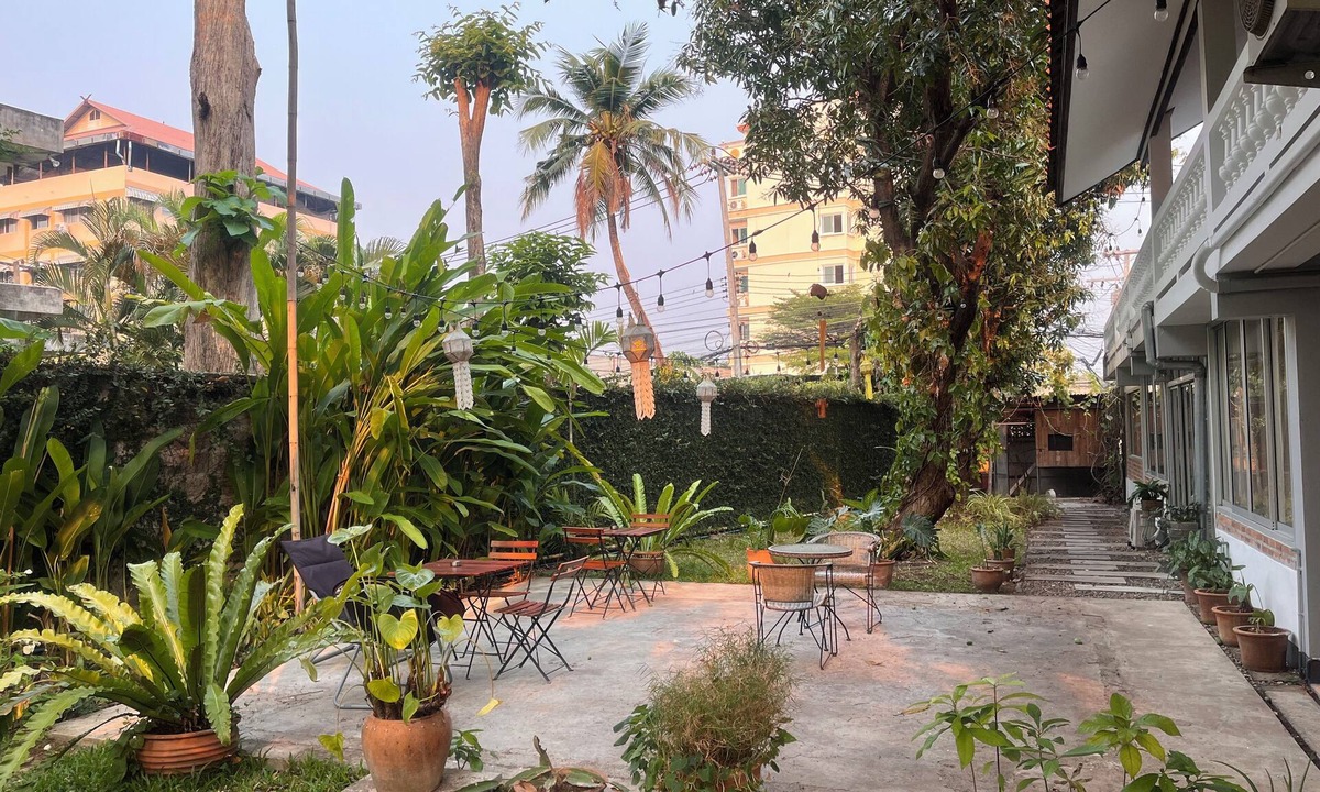Chang Phueak House | Private Floor with Terraces, kitchen, Living Room & 4 Comfortable AC Bedrooms.