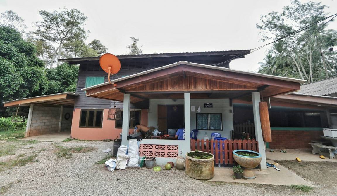 Ban Wang Hom Resort | Private room ∙ 8 guests