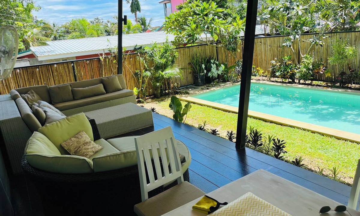Ko Lanta House | Private Tropical Family Pool Villa Near the Beach