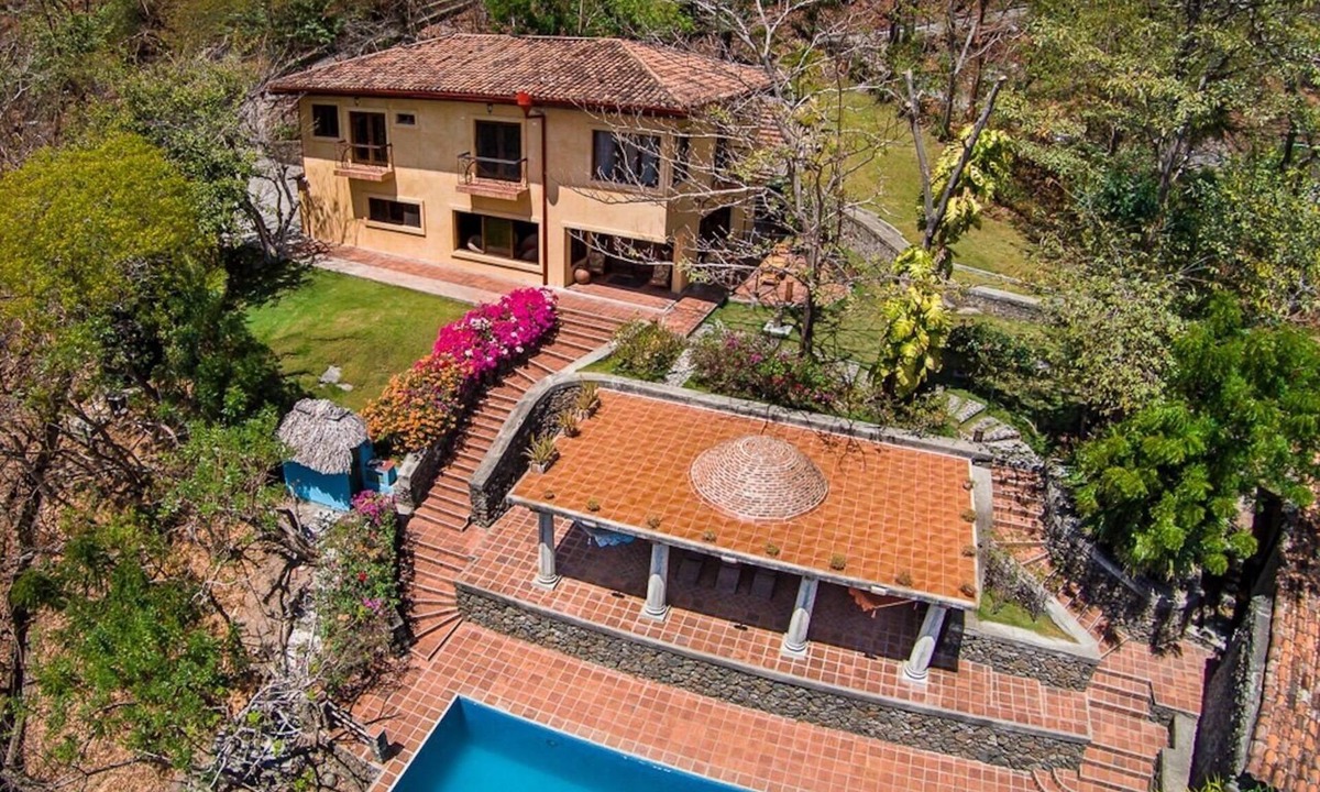 Catarina House | Private Waterfront Home on Laguna de Apoyo with Infinity Pool