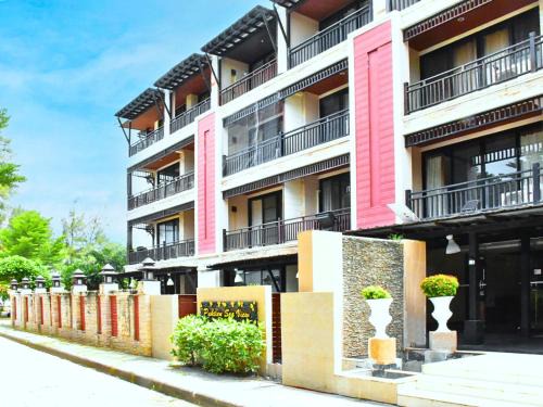 Puk Tian Hostel | Puektian Seaview Family Suite