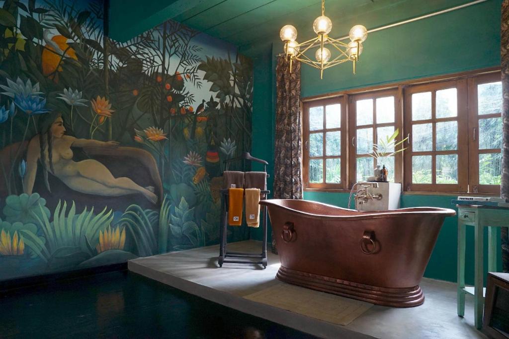 Thonglor Villa | Quirky and Artistic Home with a Copper Bath