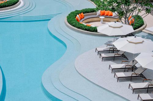 Choeng Thale Hotel | Radisson Resort, Layan Phuket