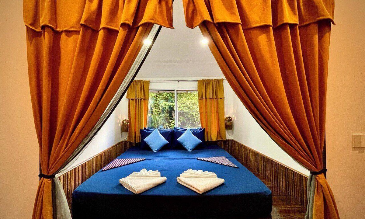 Thma Bang Cabin | Rainbow Lodge
