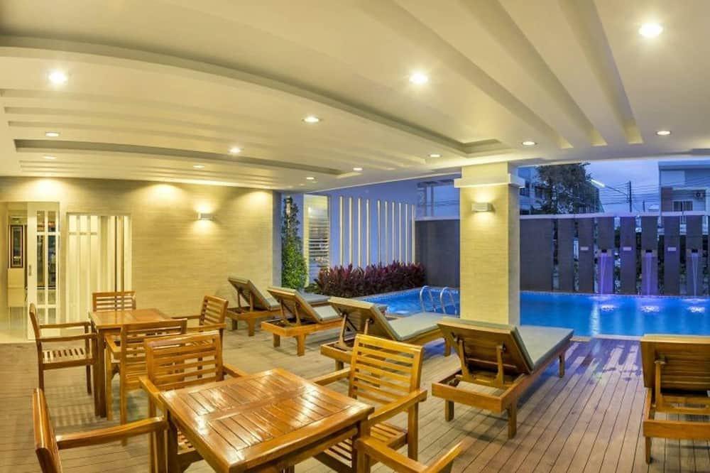 Ratsada Apartment | Rassada Superior With Kitchenette
