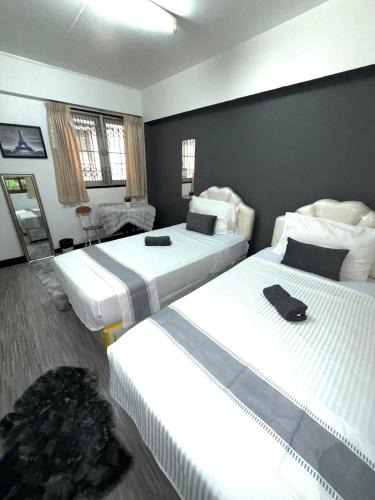 Asoke House | Ree House- Sukhumvit 23