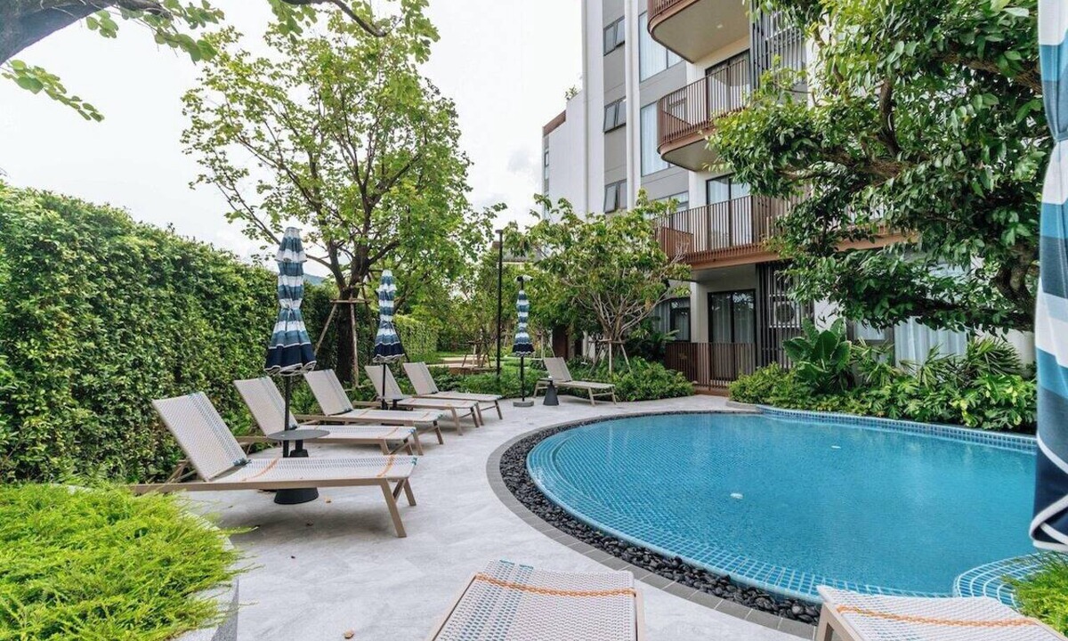 Laguna Apartment | Relaxing by Boat Avenue-Bangtao Beach-CanvasC294