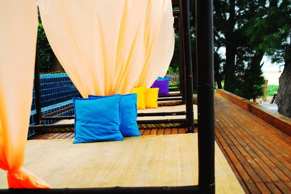 Pak Nam Pran House | RENT WHOLE PRIVATE BEACHFRONT RESORT ,5 beachfront bungalows