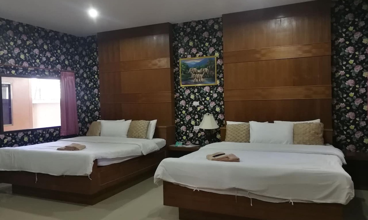 Damnoen Saduak Hotel | Reurn Thai Resort Ratchaburi